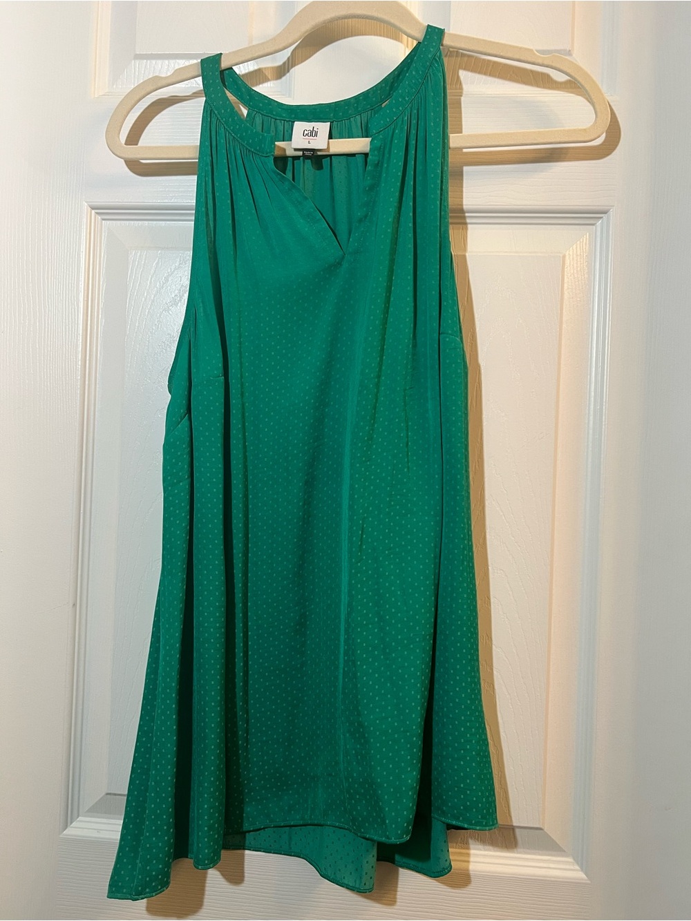 🦋 CAbi Green Sleeveless Swing Tank size large